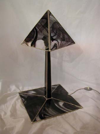 LAMPES SUR PIEDS 311 