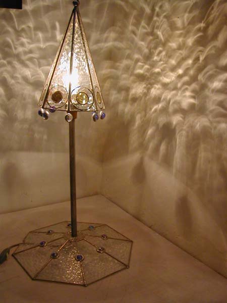 LAMPES SUR PIEDS 205 